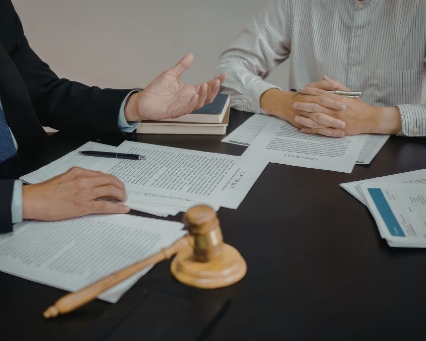 Assistance en droit des *victimes